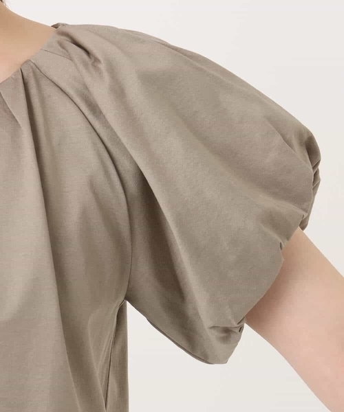 OFUON le MK(オフオンルエムケー)の「バルーンスリーブカットソー/接触冷感/洗える(Tシャツ/カットソー・レディース・イエロー/カーキブラウン/ホワイト・38/36)」の18枚目の写真