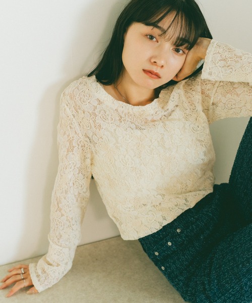 VANNIE U(ヴァニーユー)の「コード刺繍レーストップス(Tシャツ/カットソー・レディース・ブラック/アイボリー・FREE)」の3枚目の写真