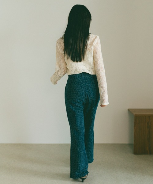 VANNIE U(ヴァニーユー)の「コード刺繍レーストップス(Tシャツ/カットソー・レディース・ブラック/アイボリー・FREE)」の17枚目の写真