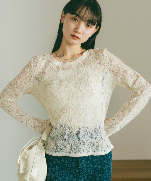 VANNIE U(ヴァニーユー)の「コード刺繍レーストップス(Tシャツ/カットソー・レディース・ブラック/アイボリー・FREE)」の7枚目の写真