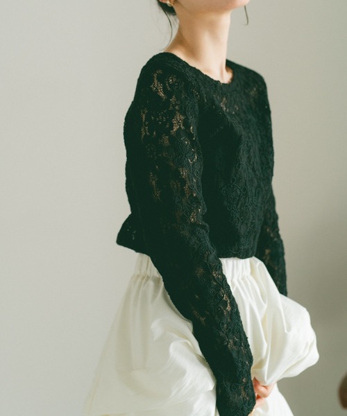VANNIE U(ヴァニーユー)の「コード刺繍レーストップス(Tシャツ/カットソー・レディース・ブラック/アイボリー・FREE)」の14枚目の写真