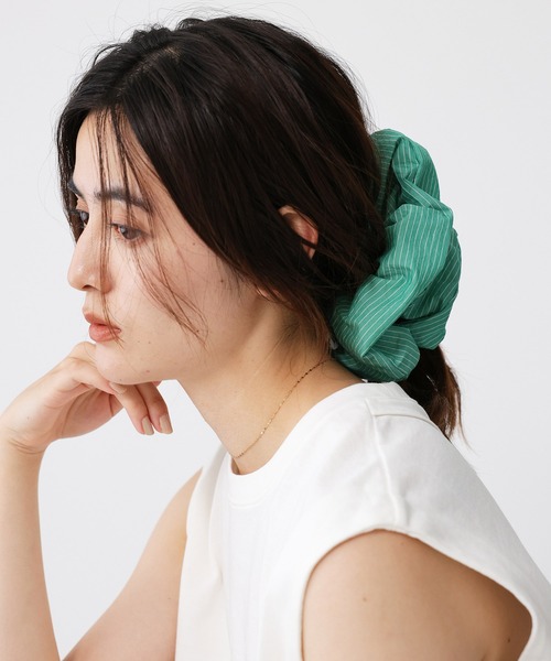 BABYLONE(バビロン)の「ストライプシュシュ(シュシュ・レディース・ブルー/グリーン・フリー)」の4枚目の写真