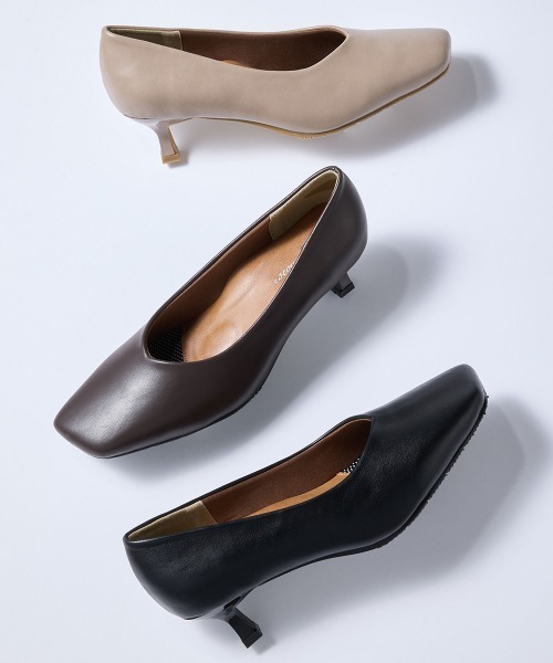 7days Life Styling（セブンデイズライフスタイリング）の「【ゆったり幅広】オブリークトゥパンプス（低反発中敷）（ワイズ４E）（パンプス・レディース・ダークブラウン/ブラック/グレイッシュベージュ・23.0cm/23.5cm/24.0cm/24.5cm/25.0cm/25.5cm/26.0cm/26.5cm/27.0cm）」の18枚目の写真