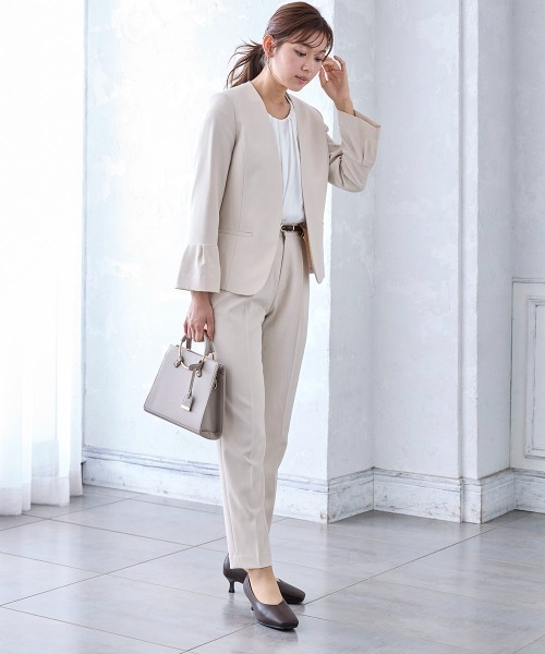 7days Life Styling（セブンデイズライフスタイリング）の「【ゆったり幅広】オブリークトゥパンプス（低反発中敷）（ワイズ４E）（パンプス・レディース・ダークブラウン/ブラック/グレイッシュベージュ・23.0cm/23.5cm/24.0cm/24.5cm/25.0cm/25.5cm/26.0cm/26.5cm/27.0cm）」の16枚目の写真