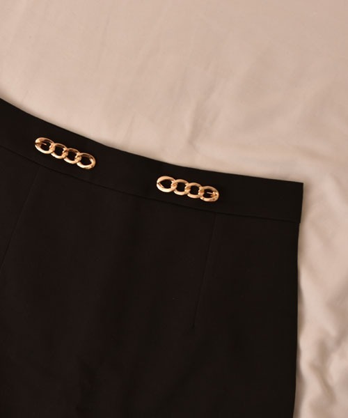 VIBGYOR Women(ヴィブジョー ウィメン)の「【urge select】ループデザイン ウェスト調節ピンブローチ 【同色2個セット/マルチウェイ】(ベルト・レディース・シルバー/ゴールド・FREE)」の14枚目の写真