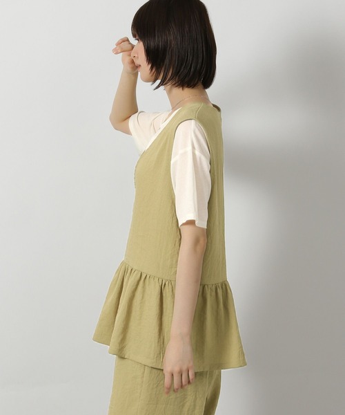 LAKOLE（ラコレ）の「【セットアップ対応・接触冷感】リネンライクペプラムベスト / 575666（ベスト・レディース・オリーブ/グレイッシュベージュ/ブラウン/チャコールグレー・FREE）」の19枚目の写真