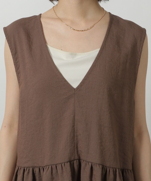 LAKOLE（ラコレ）の「【セットアップ対応・接触冷感】リネンライクペプラムベスト / 575666（ベスト・レディース・オリーブ/グレイッシュベージュ/ブラウン/チャコールグレー・FREE）」の13枚目の写真
