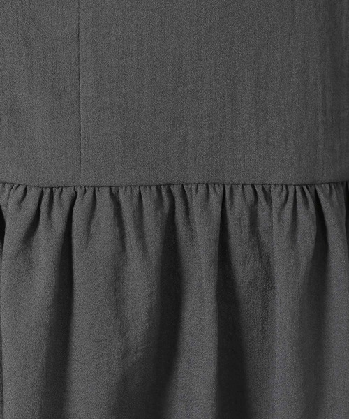 LAKOLE（ラコレ）の「【セットアップ対応・接触冷感】リネンライクペプラムベスト / 575666（ベスト・レディース・オリーブ/グレイッシュベージュ/ブラウン/チャコールグレー・FREE）」の16枚目の写真