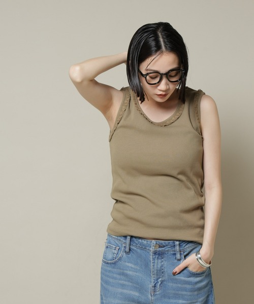 NANO universe（ナノユニバース）の「レーストリミングタンクトップ（タンクトップ・レディース・ホワイト/ブラック/ライトブラウン・FREE）」の12枚目の写真