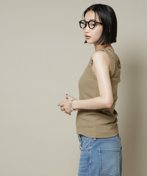 NANO universe（ナノユニバース）の「レーストリミングタンクトップ（タンクトップ・レディース・ホワイト/ブラック/ライトブラウン・FREE）」の13枚目の写真