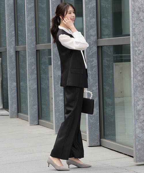 DRESS PLUS(ドレスプラス)の「マニッシュに決まるノーカラージレベスト(ベスト・レディース・シャンパン/ベージュ/ブラック・M/L)」の12枚目の写真