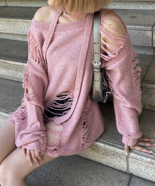 SPIRALGIRL（スパイラルガール）の「スカーフ付きダメージオーバーニット（ニット/セーター・レディース・グレー/ホワイト/ピンク・FREE）」の6枚目の写真