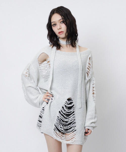 SPIRALGIRL（スパイラルガール）の「スカーフ付きダメージオーバーニット（ニット/セーター・レディース・グレー/ホワイト/ピンク・FREE）」の9枚目の写真