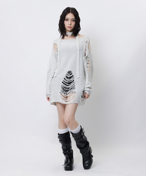 SPIRALGIRL（スパイラルガール）の「スカーフ付きダメージオーバーニット（ニット/セーター・レディース・グレー/ホワイト/ピンク・FREE）」の15枚目の写真