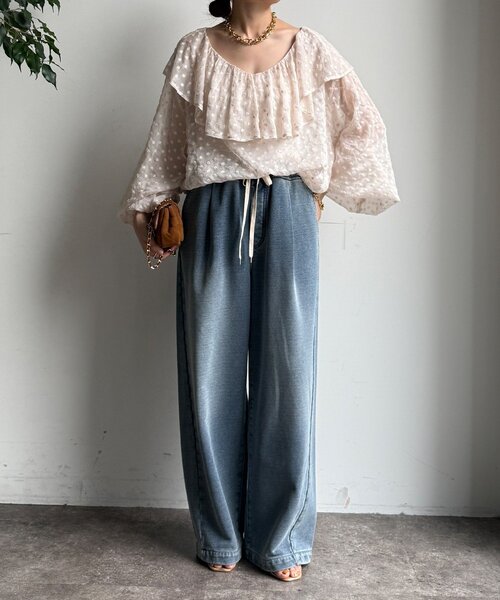 DouDou（ドゥドゥ）の「フラワー刺繍フリルブラウス（シャツ/ブラウス・レディース・アイボリー/ブラック/キャメル・FREE）」の7枚目の写真