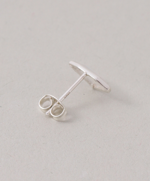 Lilas(リラ)の「【SAMH by LILAS】ダイヤモンドカットシェルピアス SV(両耳)(ピアス(両耳用)・レディース・シルバー・FREE)」の8枚目の写真