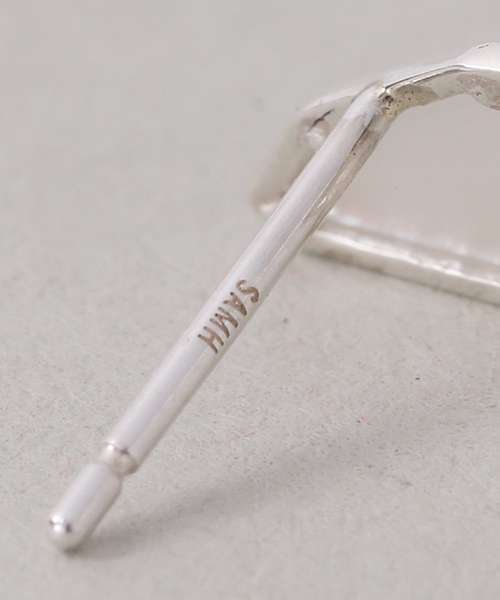 Lilas(リラ)の「【SAMH by LILAS】ダイヤモンドカットシェルピアス SV(両耳)(ピアス(両耳用)・レディース・シルバー・FREE)」の10枚目の写真