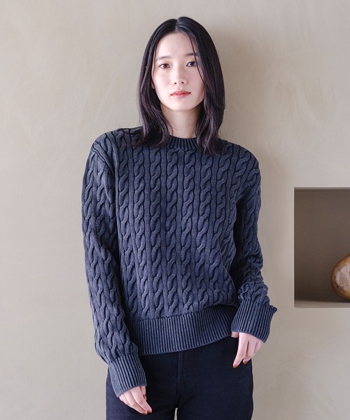 Levi's（リーバイス）の「Levi's/リーバイス ボーイフレンド ケーブルクルーネック プルオーバー（ニット/セーター・レディース・ブラック・XS/M/S）」の12枚目の写真