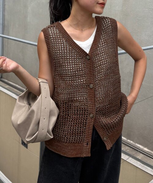 CIAOPANIC TYPY(チャオパニックティピー)の「2WAYメランジメッシュニットベスト(ニット/セーター・レディース・グレー/ブラック/ブラウン/ベージュ・ONE SIZE)」の3枚目の写真