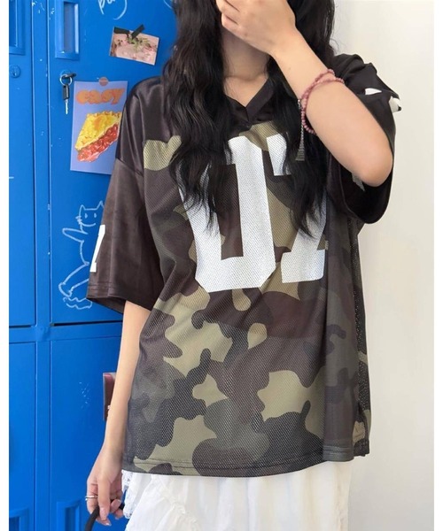 CHEER（チアー）の「ロゴプリントメッシュ切り替えルーズTシャツ（Tシャツ/カットソー・レディース・ホワイト/カーキ・M）」の13枚目の写真