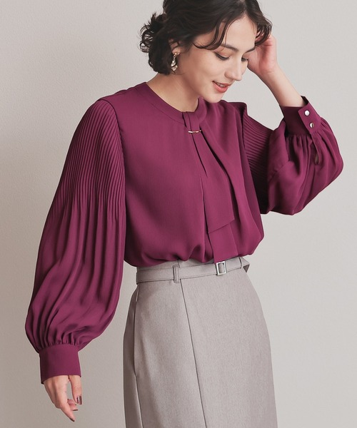 GLACIER lusso（グラシアルッソ）の「袖プリーツボウタイブラウス（シャツ/ブラウス・レディース・グレイッシュベージュ/ピンク系その他/ネイビー/アイボリー・M/S/L/LL）」の4枚目の写真