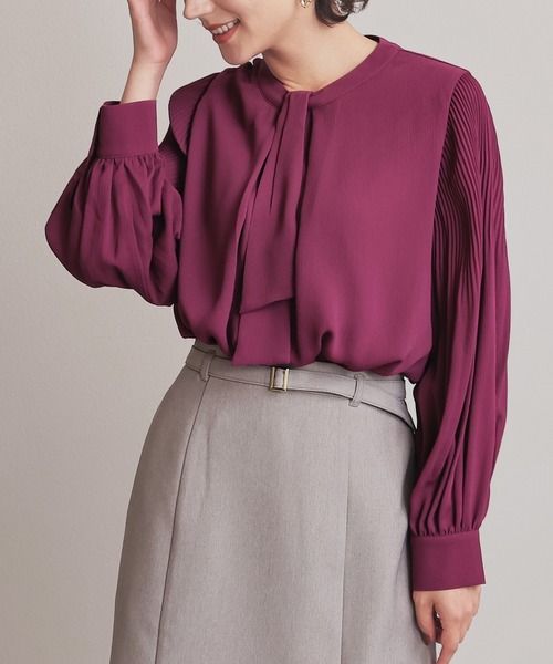 GLACIER lusso（グラシアルッソ）の「袖プリーツボウタイブラウス（シャツ/ブラウス・レディース・グレイッシュベージュ/ピンク系その他/ネイビー/アイボリー・M/S/L/LL）」の7枚目の写真