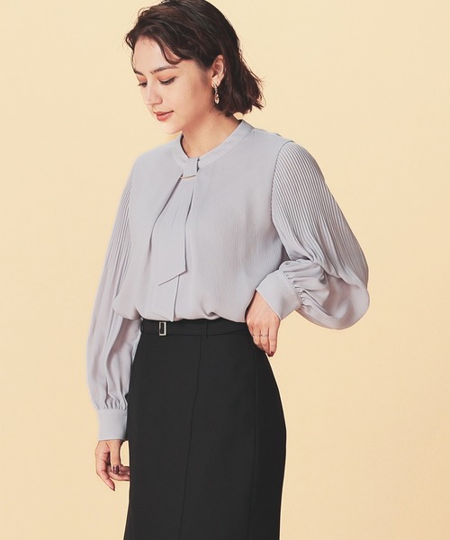 GLACIER lusso（グラシアルッソ）の「袖プリーツボウタイブラウス（シャツ/ブラウス・レディース・グレイッシュベージュ/ピンク系その他/ネイビー/アイボリー・M/S/L/LL）」の10枚目の写真