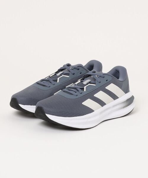 adidas(アディダス)の「《adidas》GALAXY 7 M(スニーカー・メンズ・ホワイト×ブラック/ブラック系その他/ブラック×ブラック/グレー系その他/ホワイト系その他・27.5cm/27.0cm/26.5cm/26.0cm/28.0cm/25.5cm)」の5枚目の写真