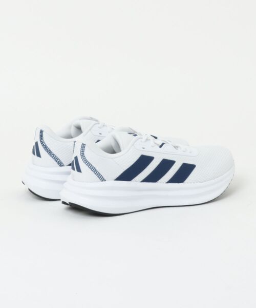 adidas(アディダス)の「《adidas》GALAXY 7 M(スニーカー・メンズ・ホワイト×ブラック/ブラック系その他/ブラック×ブラック/グレー系その他/ホワイト系その他・27.5cm/27.0cm/26.5cm/26.0cm/28.0cm/25.5cm)」の6枚目の写真