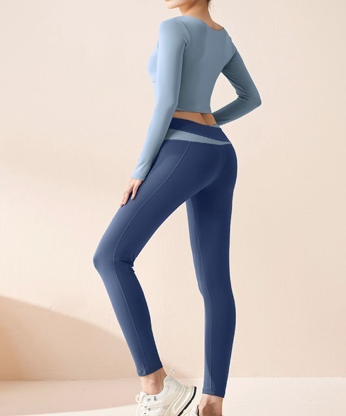 ヨガウェア 上下セット カップ付 レディース フィットネスウェア 2点セット 運動着 スポーツウェア