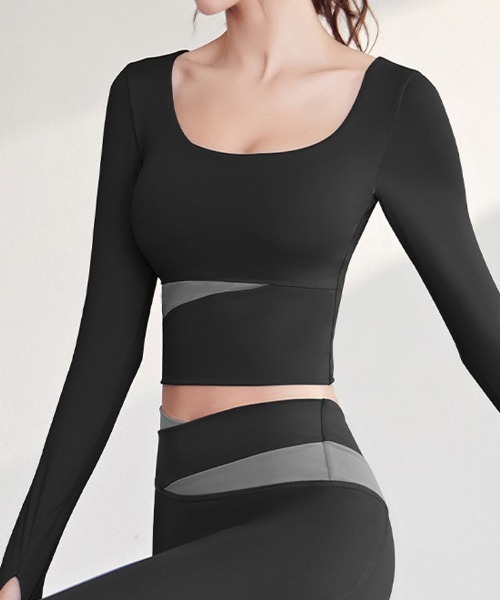 ヨガウェア 上下セット カップ付 レディース フィットネスウェア 2点セット 運動着 スポーツウェア
