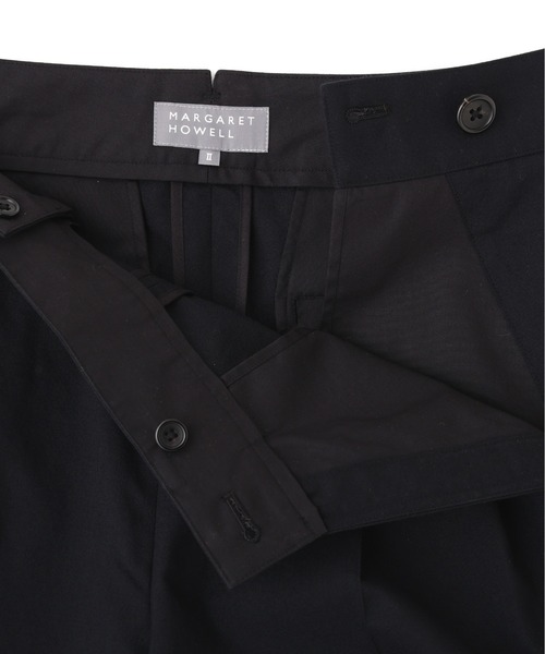 MARGARET HOWELL(マーガレットハウエル)の「SUMMER WOOL(その他パンツ・レディース・ブラック・2/1)」の5枚目の写真