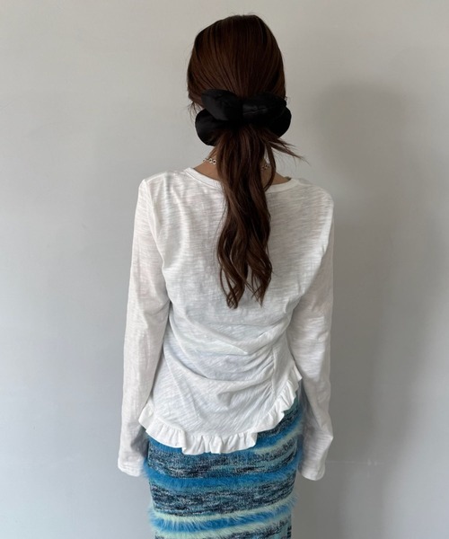 SANSeLF（サンセルフ）の「【SANSeLF】 フリルギャザーカットソー 長袖トップス スリムシルエット saw25a031（Tシャツ/カットソー・レディース・ネイビー/ホワイト/ピンク/ブルー・FREE）」の8枚目の写真