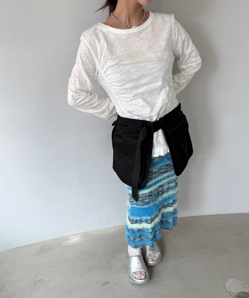 SANSeLF（サンセルフ）の「【SANSeLF】 フリルギャザーカットソー 長袖トップス スリムシルエット saw25a031（Tシャツ/カットソー・レディース・ネイビー/ホワイト/ピンク/ブルー・FREE）」の12枚目の写真