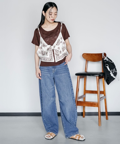 mili an deni(ミリアンデニ)の「バンダナキャミレイヤードトップス(Tシャツ/カットソー・レディース・ネイビー/ブラウン/オフホワイト・M)」の5枚目の写真