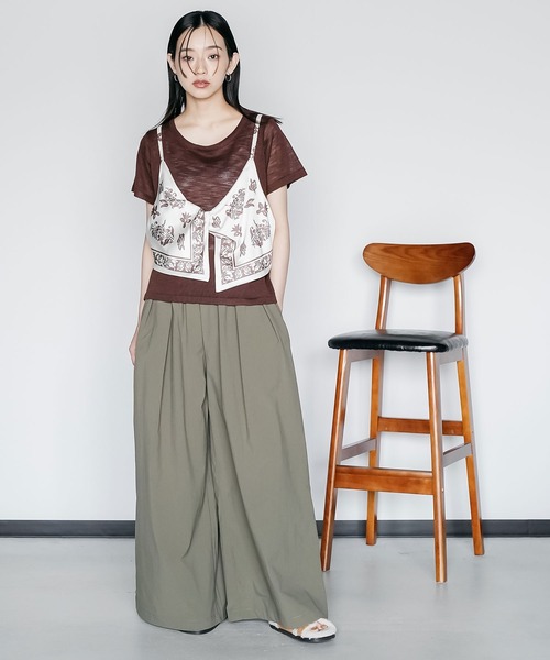 mili an deni(ミリアンデニ)の「バンダナキャミレイヤードトップス(Tシャツ/カットソー・レディース・ネイビー/ブラウン/オフホワイト・M)」の8枚目の写真