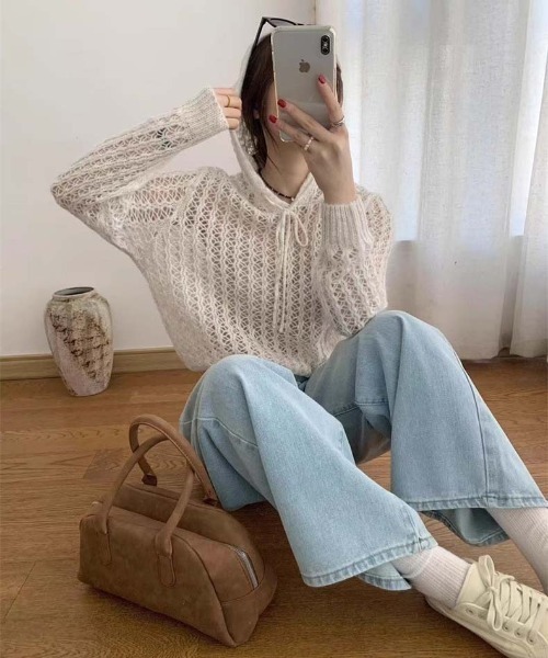 WEGO（ウィゴー）の「WEGO/[レイヤードスタイル]ローゲージニットフード付き透かし網みパーカー/羽織り（ニット/セーター・レディース・ブルー/イエロー/ホワイト・FREE）」の6枚目の写真