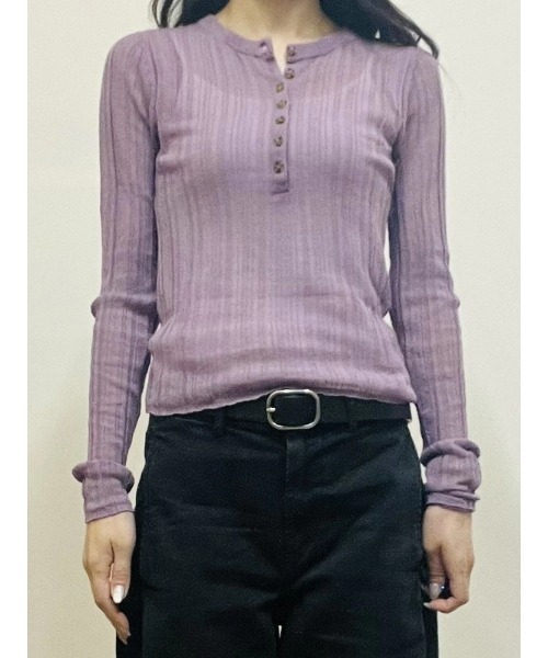 GAP(ギャップ)の「シアー リブ ヘンリーネックセーター(Tシャツ/カットソー・レディース・パープル/ブラウン/ブラック/カーキ/ベージュ・S/XL/M/XS/L/XXS)」の9枚目の写真