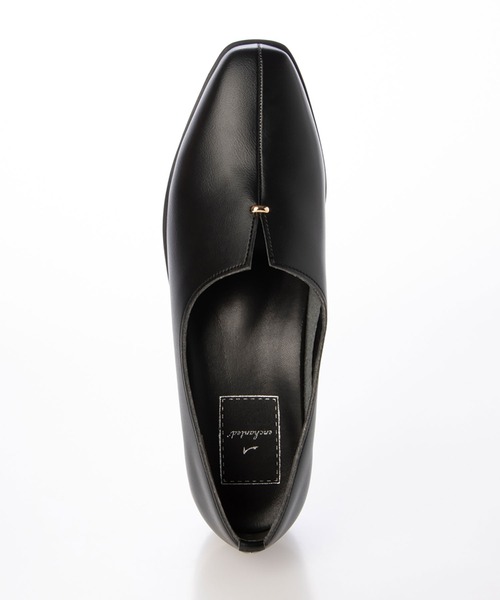 enchanted（エンチャンテッド）の「晴雨兼用センタースリットアクセントシューズ（ドレスシューズ・レディース・ブラック・22.5/23/23.5/24/24.5）」の8枚目の写真