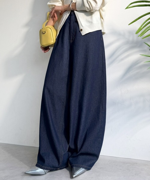 Java（ジャバ）の「《JaVa ジャバコラボ》快適さとおしゃれの両立！バルーンデニムパンツ（デニムパンツ・レディース・ワンウォッシュ/ライトブルー/ブラック・X-LARGE/SMALL/MEDIUM/LARGE）」の3枚目の写真