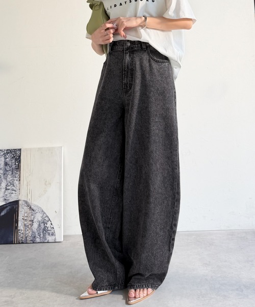 Java（ジャバ）の「《JaVa ジャバコラボ》快適さとおしゃれの両立！バルーンデニムパンツ（デニムパンツ・レディース・ワンウォッシュ/ライトブルー/ブラック・X-LARGE/SMALL/MEDIUM/LARGE）」の7枚目の写真