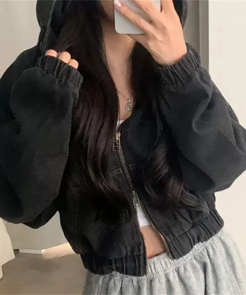 WESTSEA(ウエストシー)の「ショート丈 フード付き デニムジャケット(ブルゾン・レディース・ブラック/ブルー・M/L)」の4枚目の写真