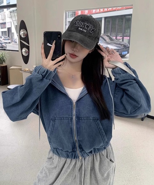 WESTSEA(ウエストシー)の「ショート丈 フード付き デニムジャケット(ブルゾン・レディース・ブラック/ブルー・M/L)」の8枚目の写真