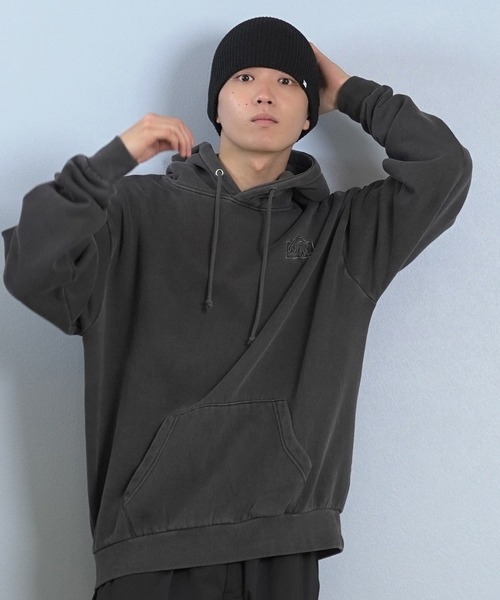 DC（ディーシー）の「DC/ディーシー SKULLY ビーニー ニット帽 DBE254221（ニットキャップ/ビーニー・メンズ・ブラック/グリーン・FREE）」の4枚目の写真