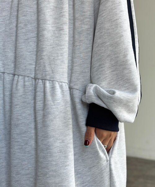 U.S. POLO ASSN.(ユーエスポロアッスン)の「【U.S. POLO ASSN.】裏毛ティアードワンピース(ワンピース・レディース・グレー/チャコールグレー/グリーン/ネイビー・FREE)」の16枚目の写真