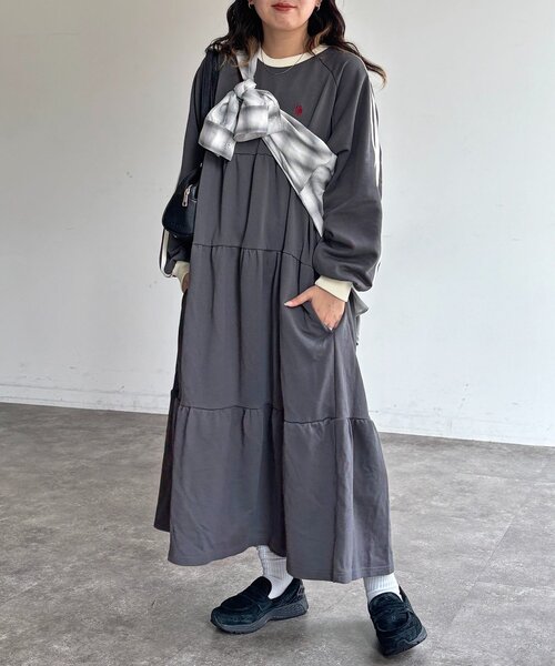 U.S. POLO ASSN.(ユーエスポロアッスン)の「【U.S. POLO ASSN.】裏毛ティアードワンピース(ワンピース・レディース・グレー/チャコールグレー/グリーン/ネイビー・FREE)」の18枚目の写真