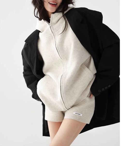 ViViDAY（ビビデー）の「【上下2点セット】フード付きニットカーディガン＋ニットショートパンツ（セットアップ・レディース・グレー/ダークグレー/ライトベージュ・M）」の17枚目の写真