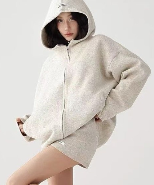 ViViDAY（ビビデー）の「【上下2点セット】フード付きニットカーディガン＋ニットショートパンツ（セットアップ・レディース・グレー/ダークグレー/ライトベージュ・M）」の13枚目の写真