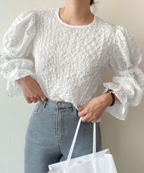 ReRe(リリ)の「ふんわり袖×シボ感ナチュラルブラウス(シャツ/ブラウス・レディース・ベージュ/ブラック/ホワイト・FREE)」の8枚目の写真