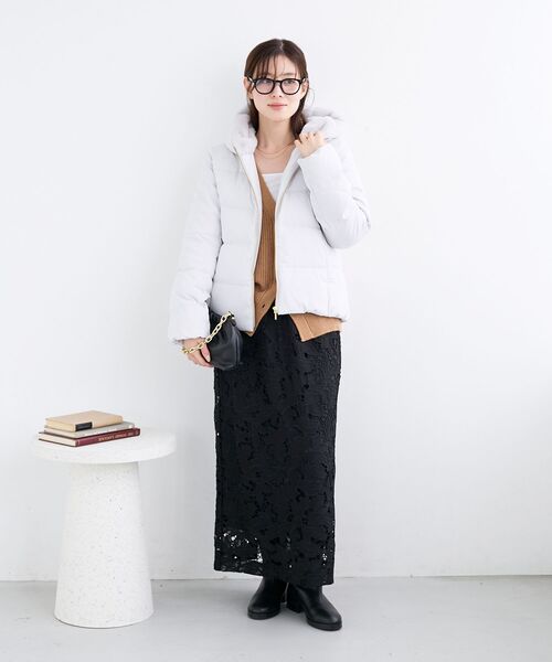 le.coeur blanc(ルクールブラン)の「メッセージ刺繍Vカーディガン(カーディガン/ボレロ・レディース・キャメル/アイボリー・38)」の15枚目の写真